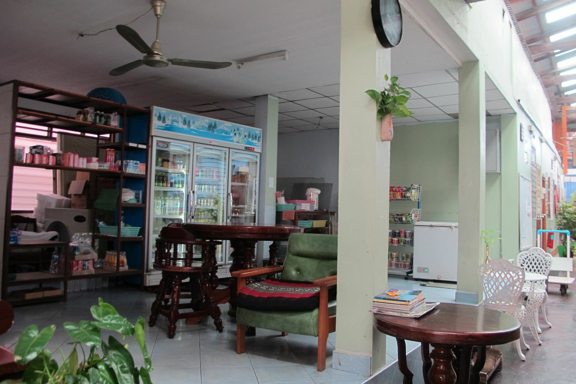 Samchai Hotel Si Racha Bagian luar foto