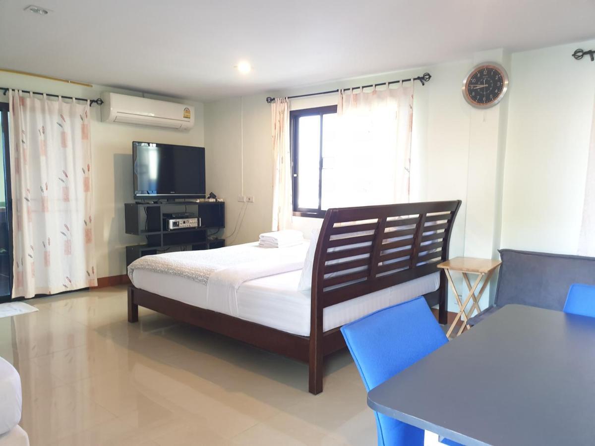 Samchai Hotel Si Racha Bagian luar foto