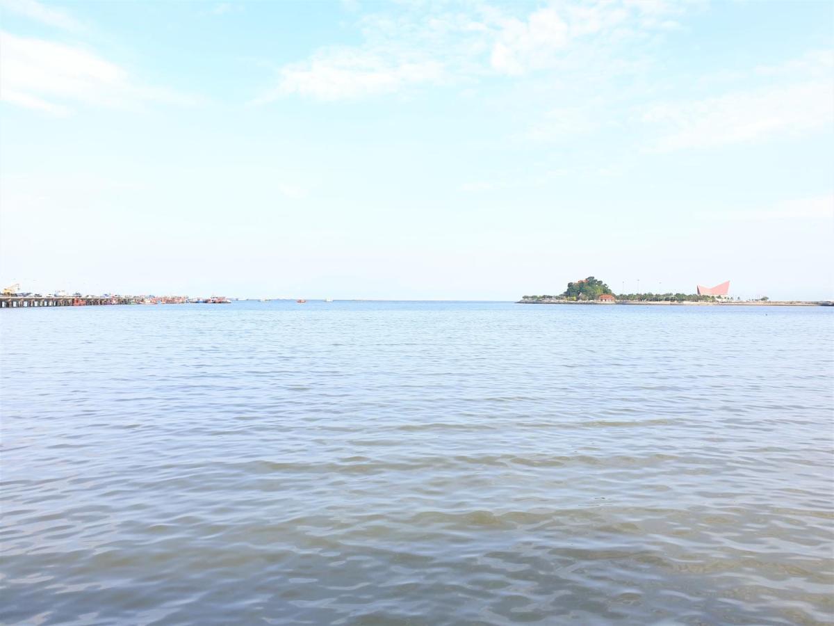 Samchai Hotel Si Racha Bagian luar foto
